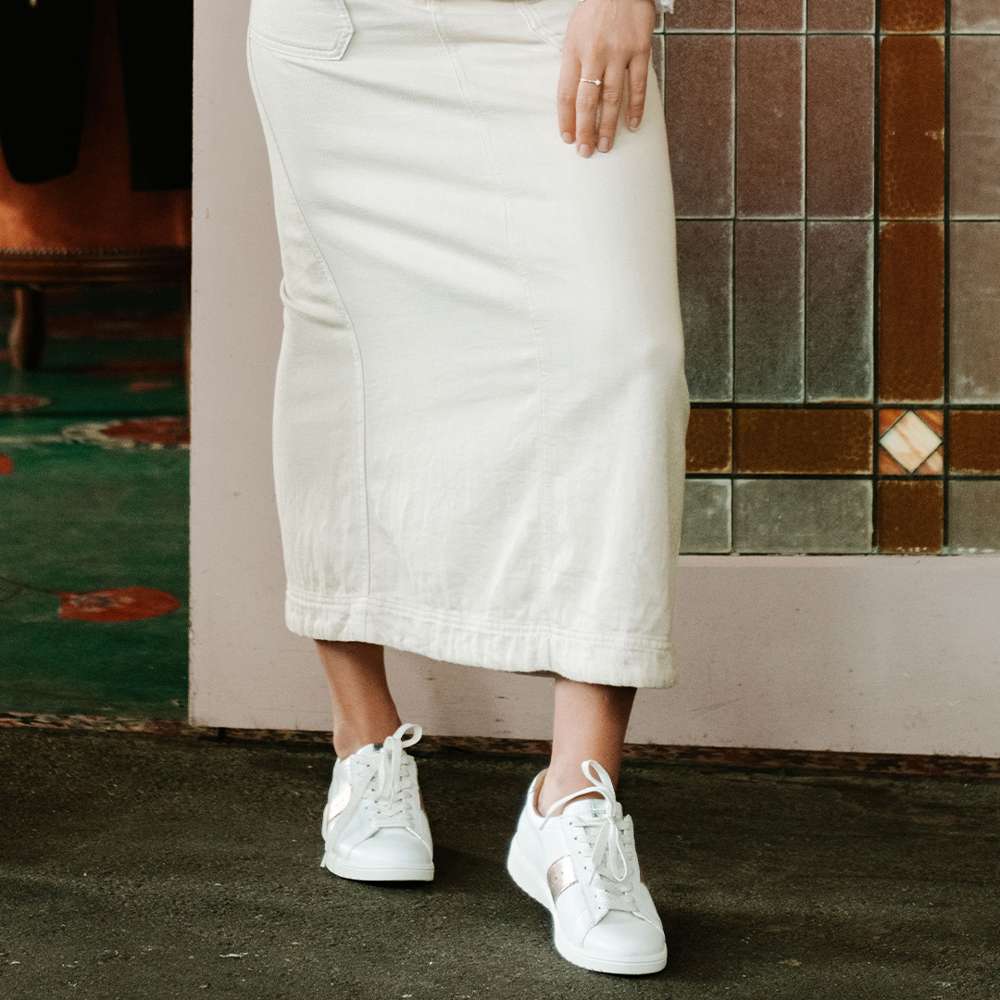 Brooklyn Lace-Up Casual Sneaker - White