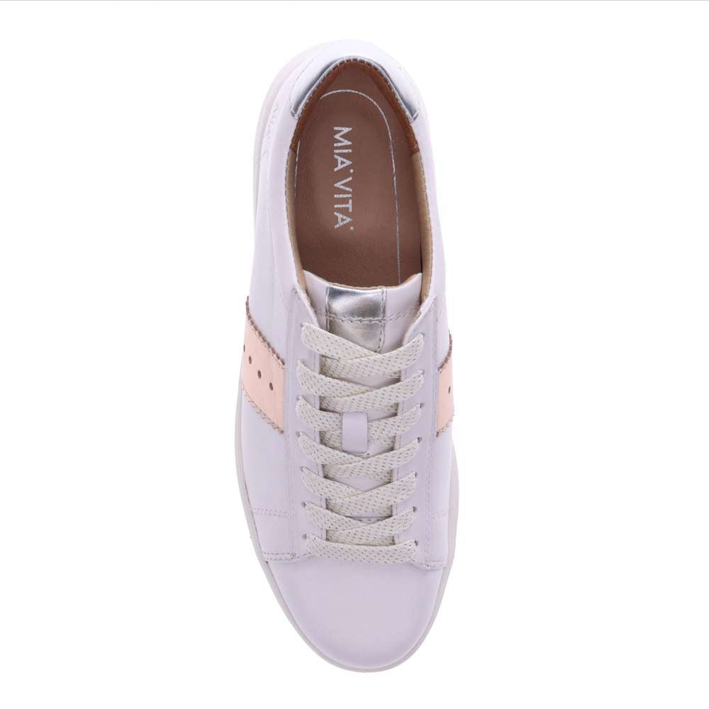 Brooklyn Lace-Up Casual Sneaker - White