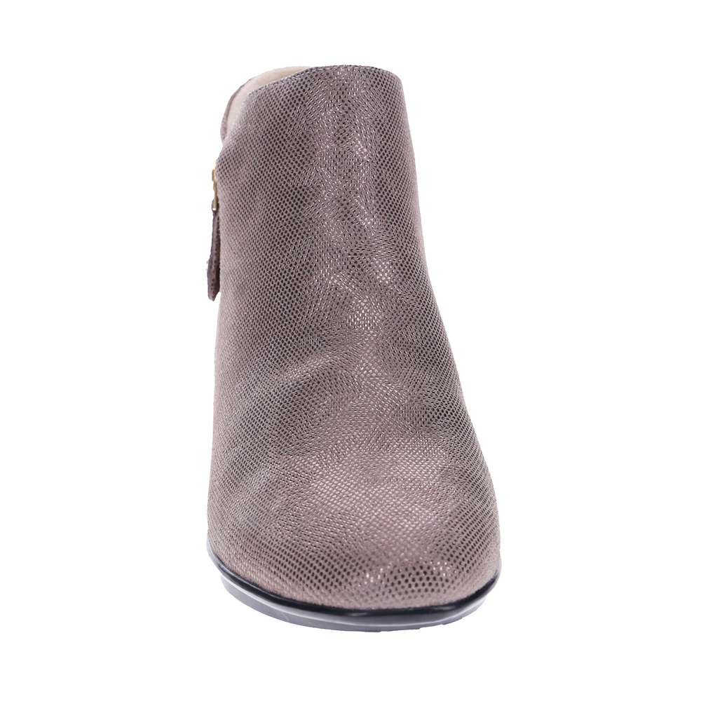 Damascus Wedged Boot - Champagne Angle