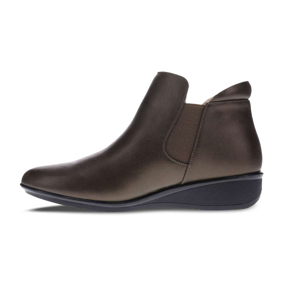 Damascus Wedged Boot - Khaki