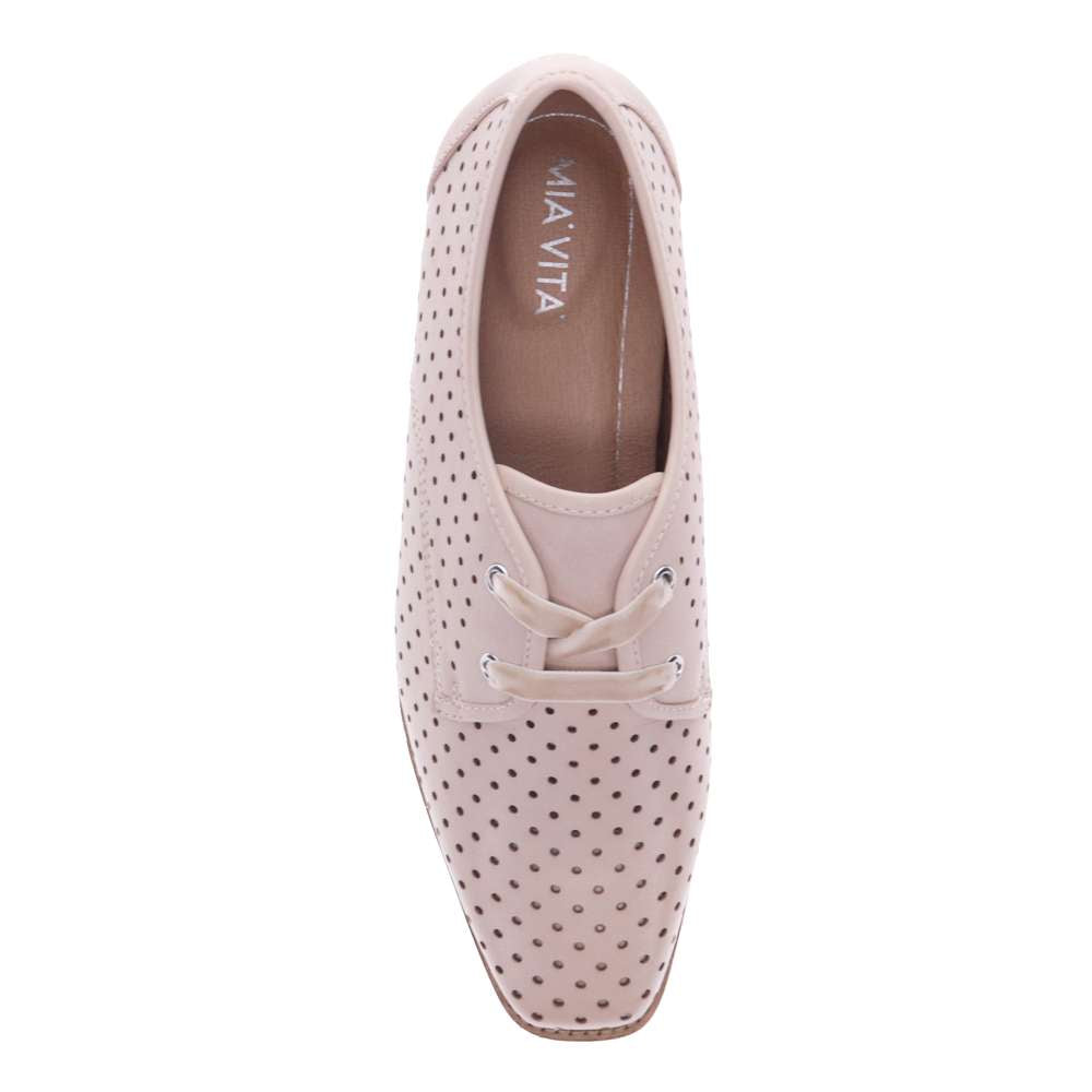 Frances Oxford - Pebble