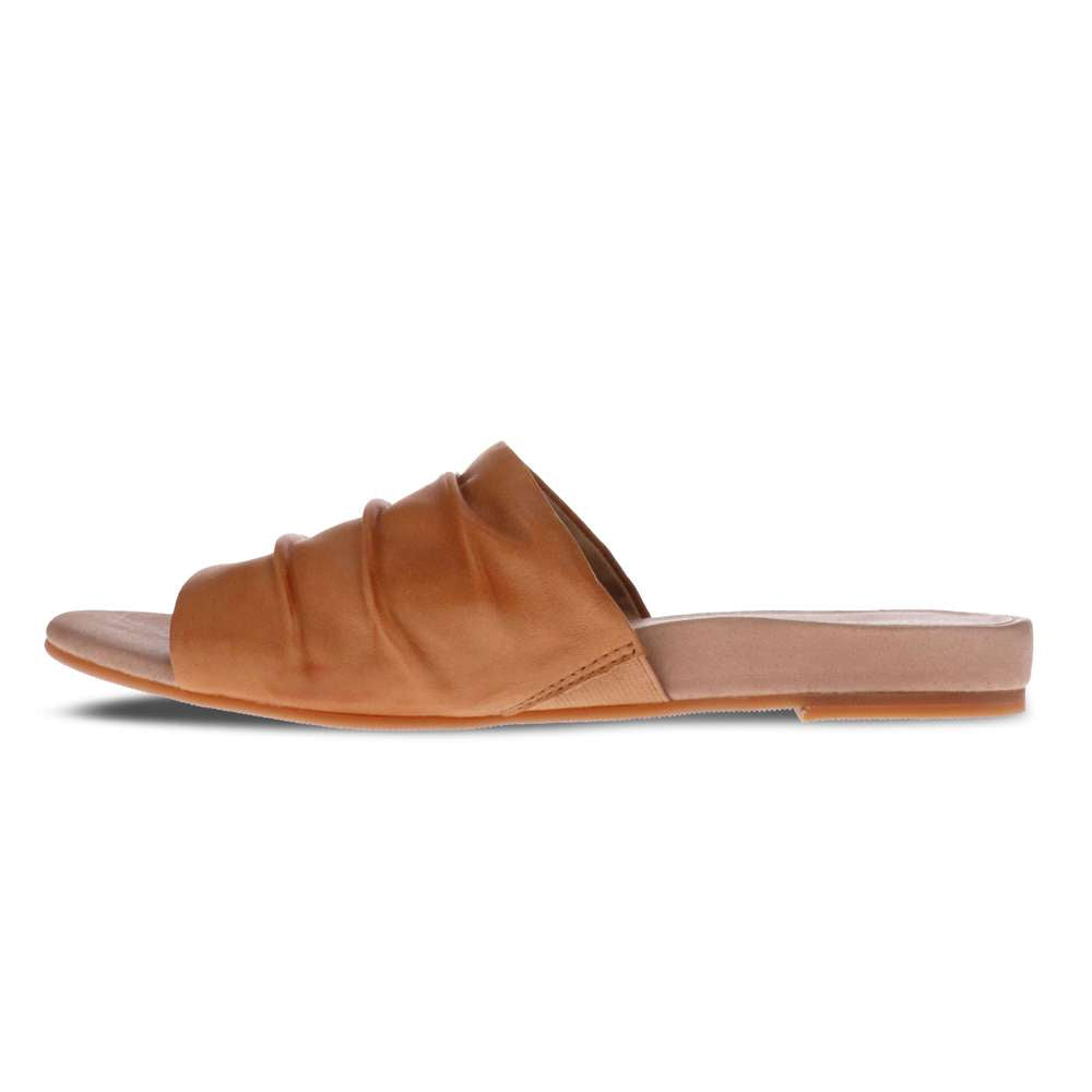 Maple Slide - Tan