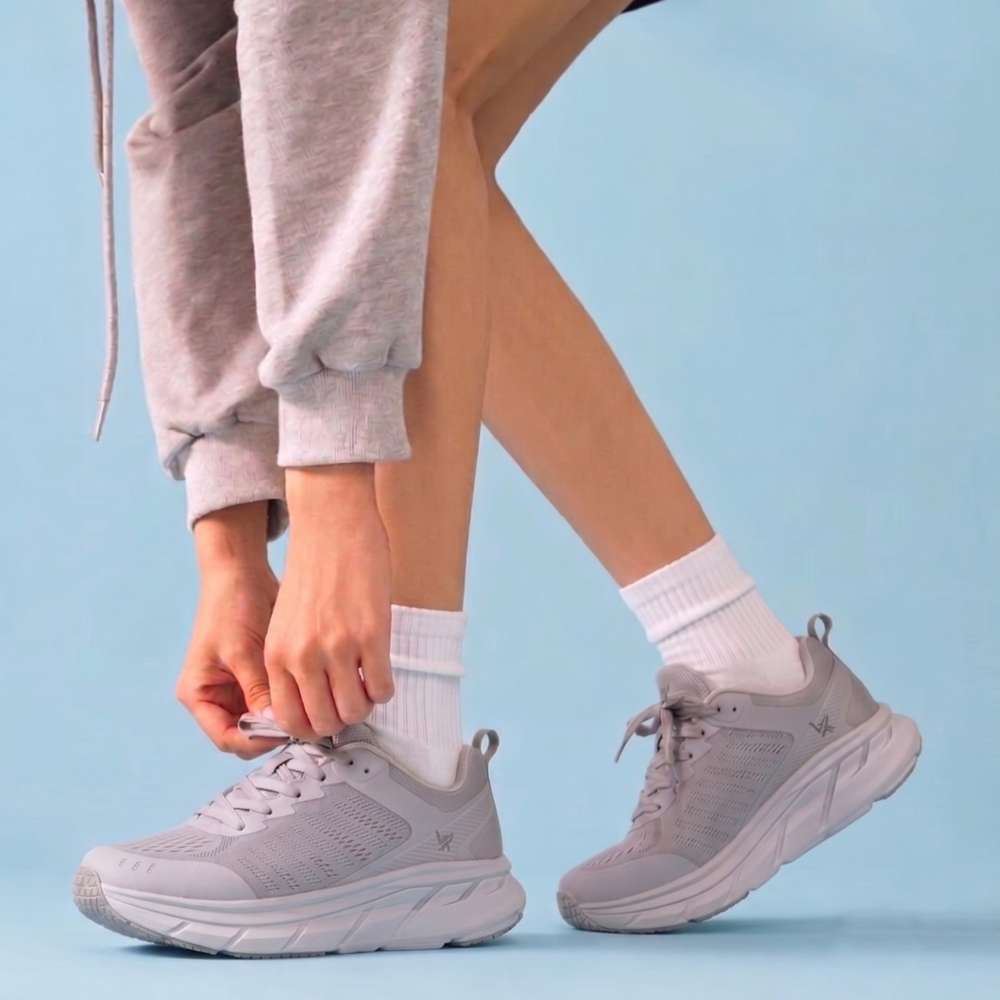 Walker Mesh Active Sneaker - Grey