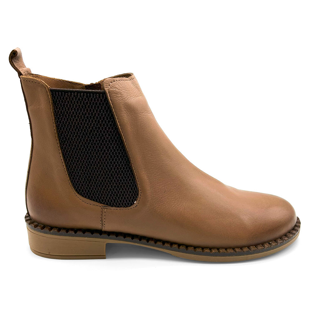 Bueno Women's Patch Dark Quero  Natural Fit Footwear