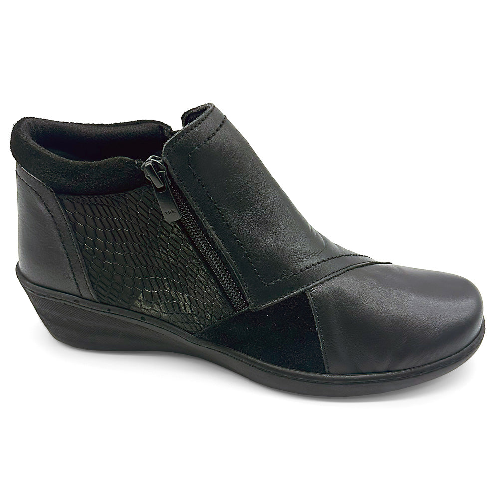 Cabello Women's CP462-18 Black Combo Natural Fit Footwear