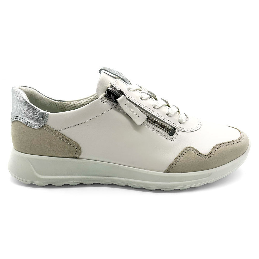 ECCO Women's Flexure Runner Gravel/White/Pure Silver  Natural Fit Footwear