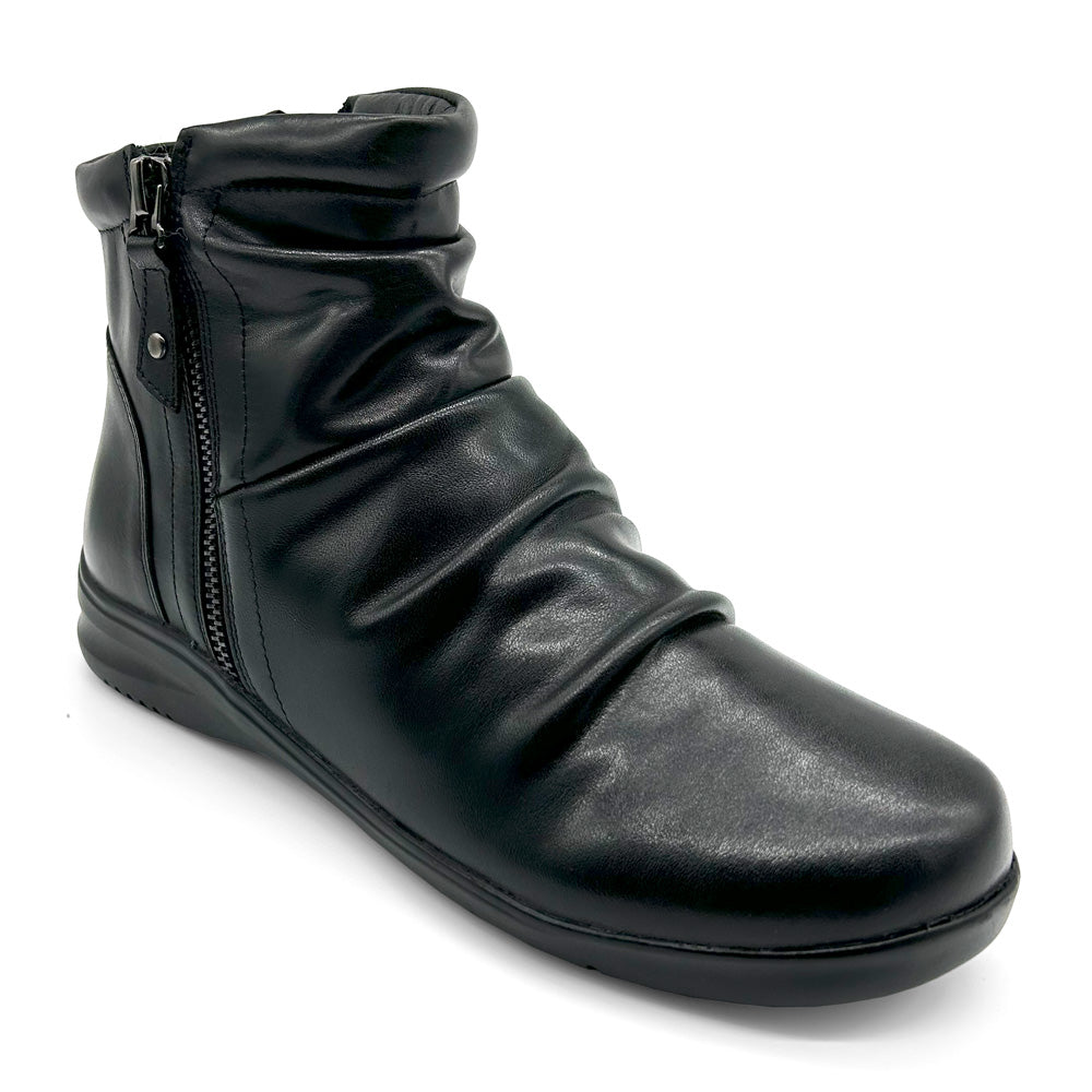 Klouds Women's Jaxon Black  Natural Fit Footwear