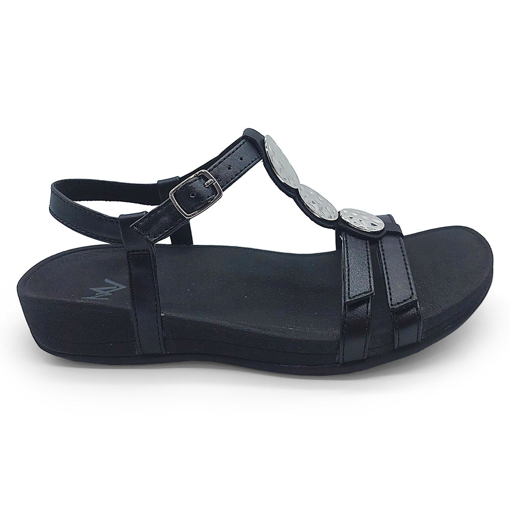 Mia Vita Women's Ayla Black  Natural Fit Footwear