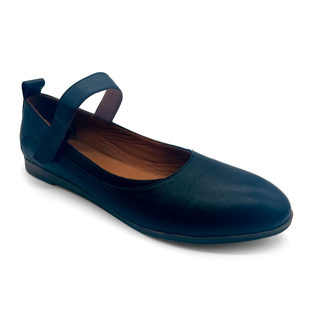 Bueno Women's Heidi Black Natural Fit Footwear