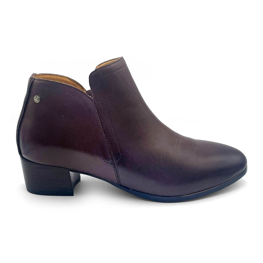 FRANKIE4 Women's Novah Plum  Natural Fit Footwear
