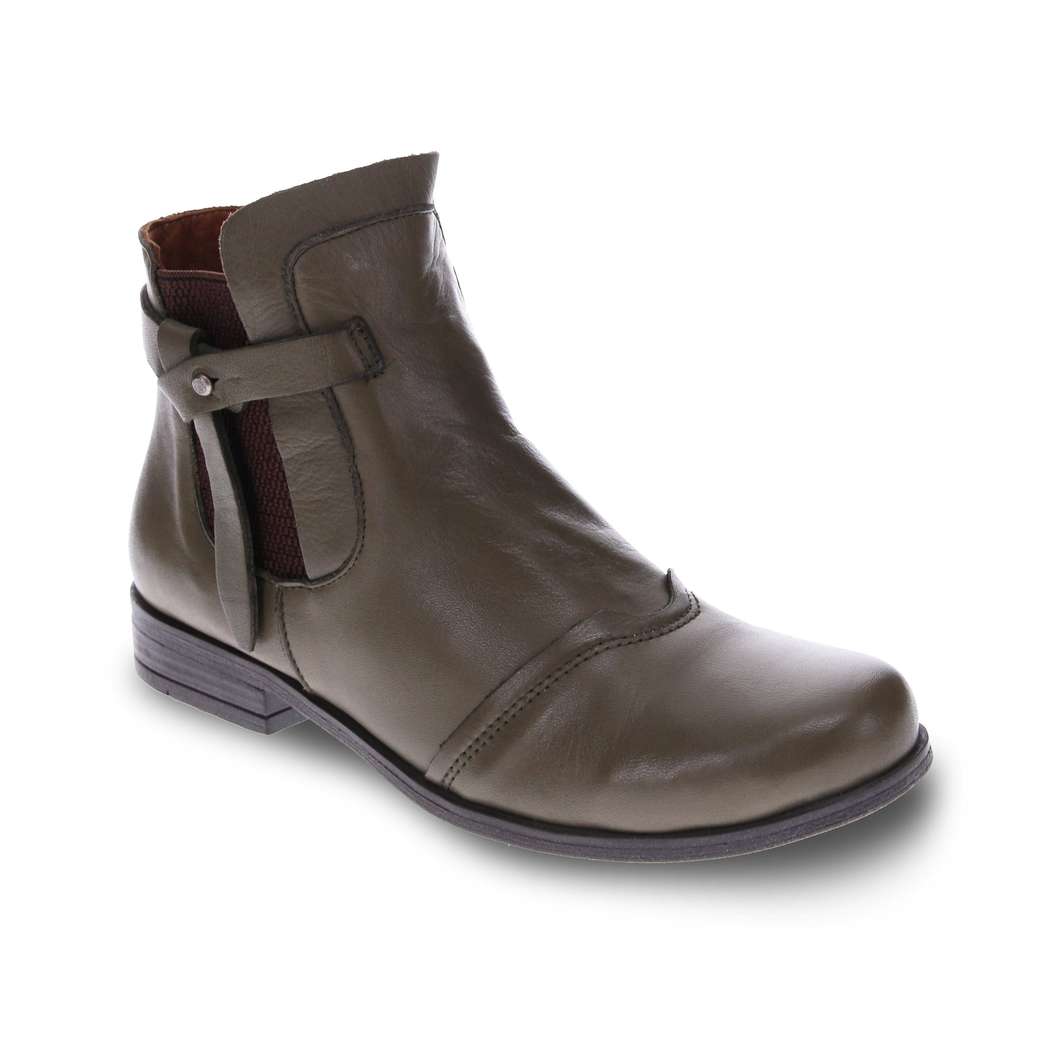 Bueno Women's Hemmy Nail  Natural Fit Footwear