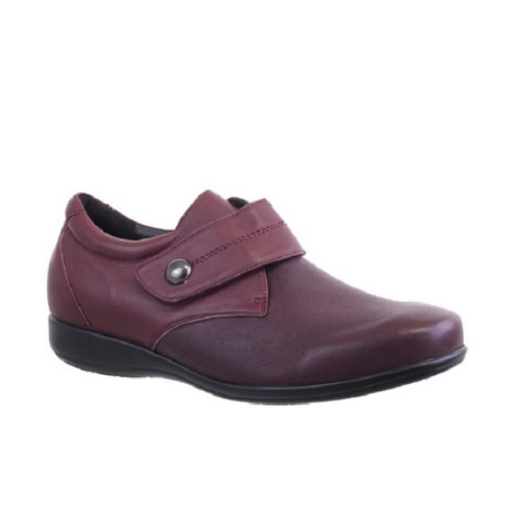 Klouds Women's Whisper Plain Wine Stretch Natural Fit Footwear