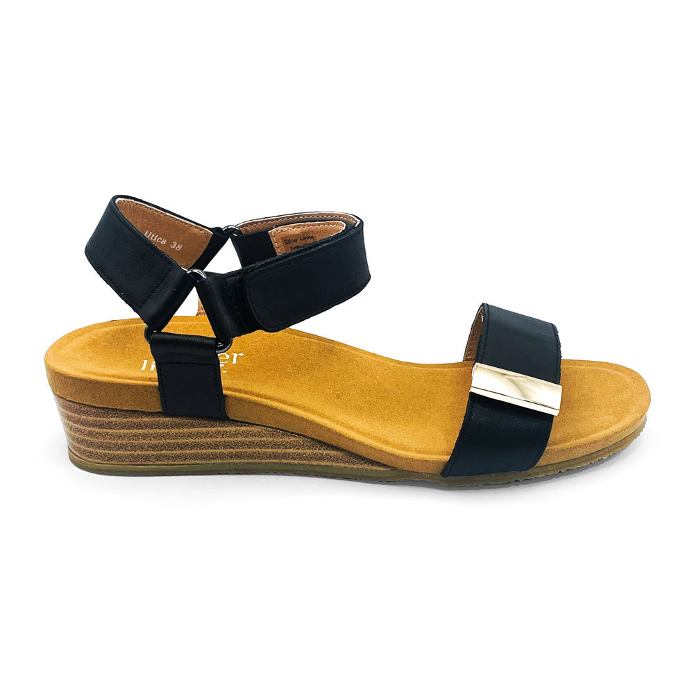 Silver Lining Women's Utica Black  Natural Fit Footwear