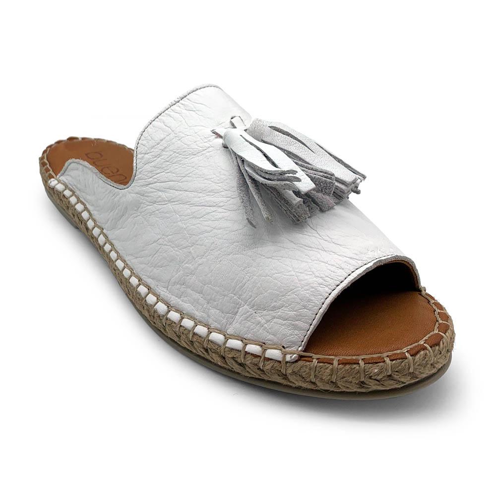 Bueno Women's Keilor White Natural Fit Footwear