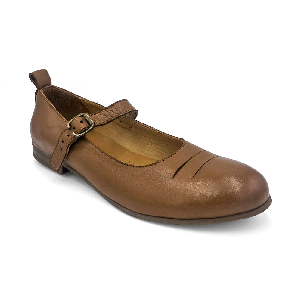 Bueno Women's Callum Dark Quero  Natural Fit Footwear