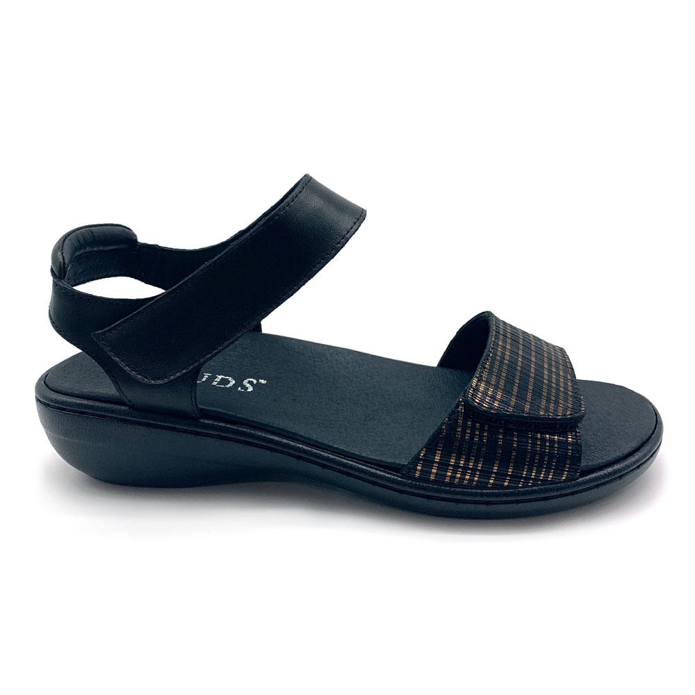 Klouds Women's Ariel 2 Black  Natural Fit Footwear