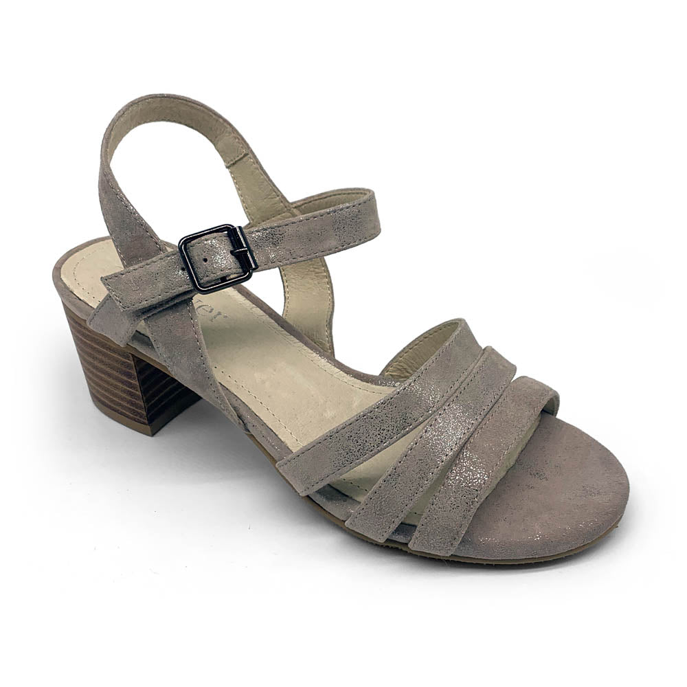 Silver Lining Women's Jocelyn Pale Gold  Natural Fit Footwear