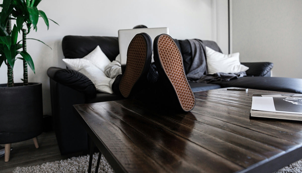 Finding Relief: The Best Footwear for Plantar Fasciitis – A Natural Fit Footwear Guide