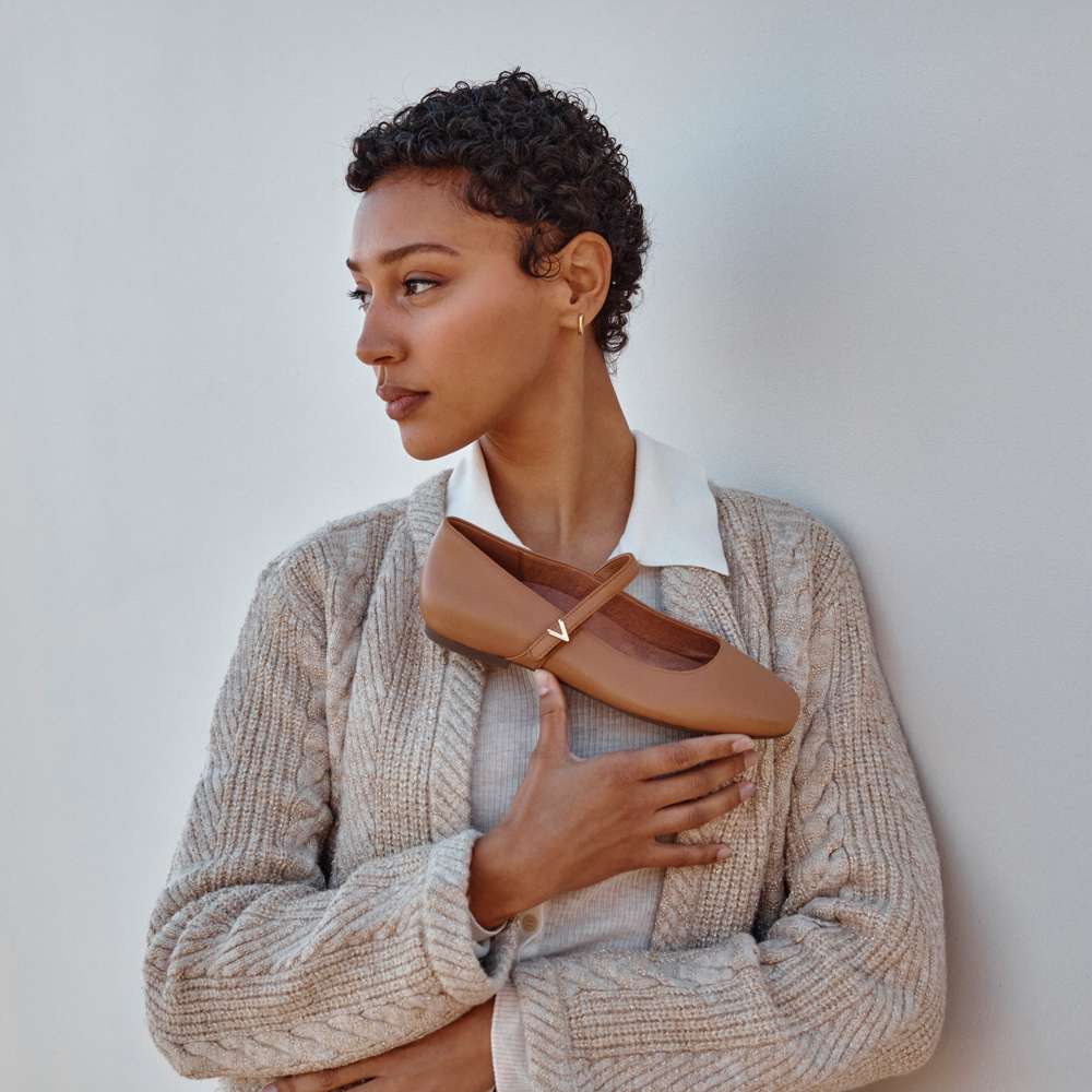 Alameda Mary-Jane Flat - Camel