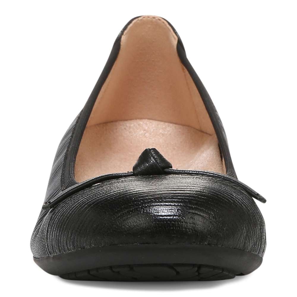 Amorie Ballet Flat - Black Wavy