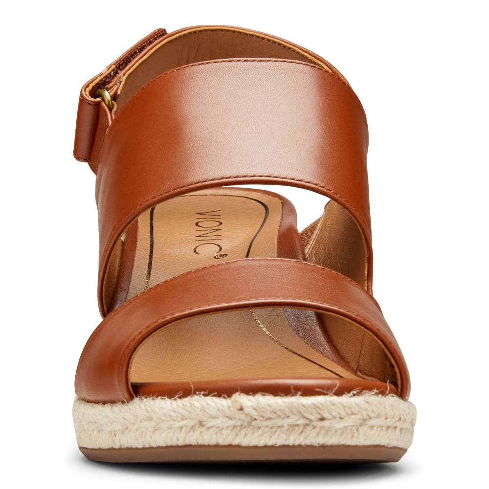 Brooke Wedge - Cognac