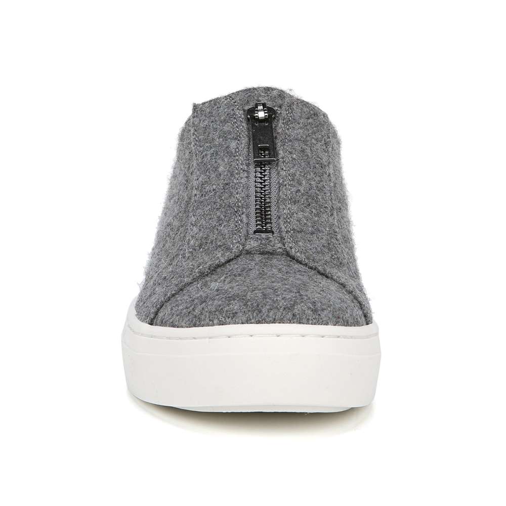 Cyan Casual Sneaker - Grey
