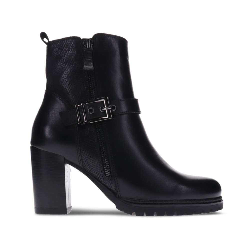 Diana Zip Boot - Black