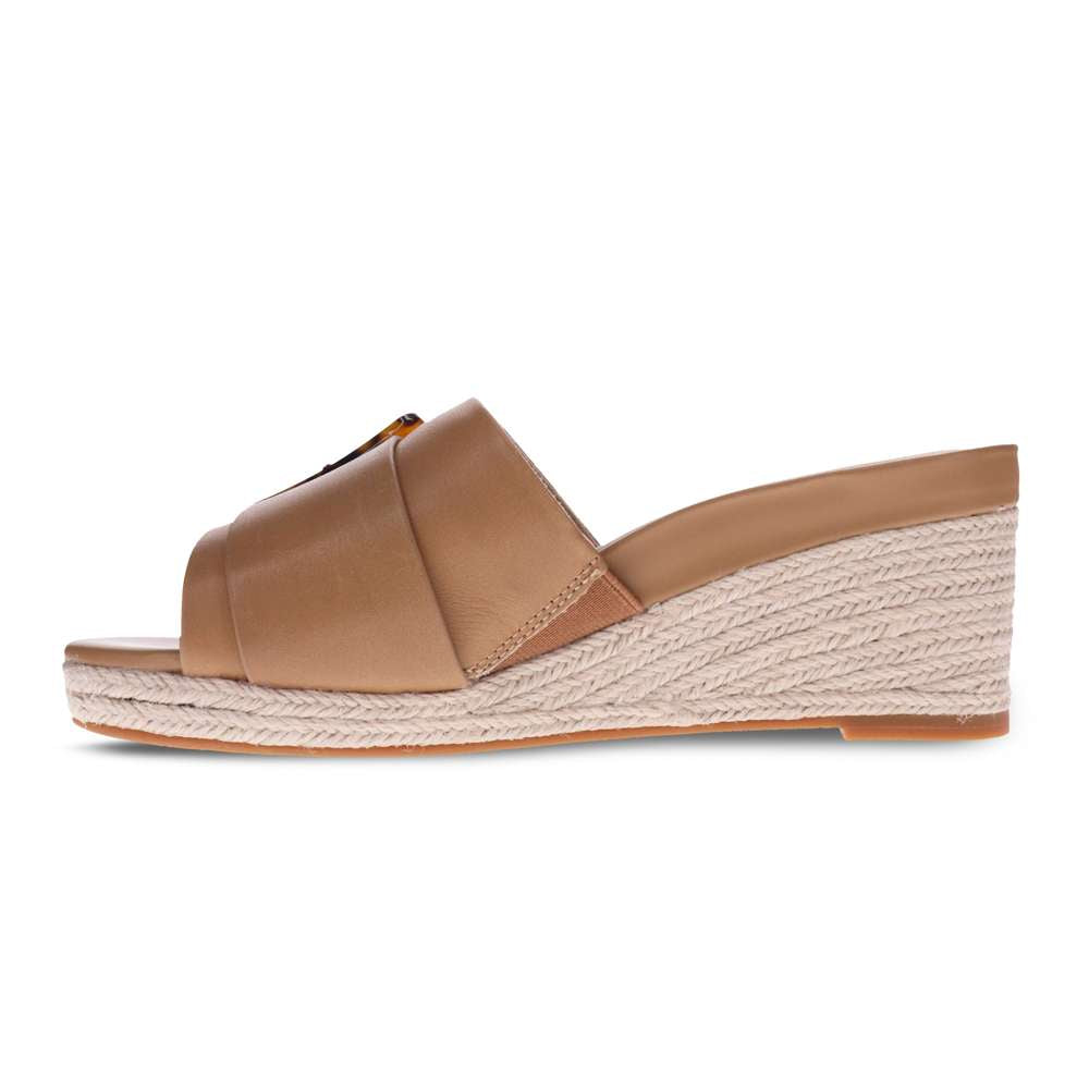Dove Wedge Sandal - Tan