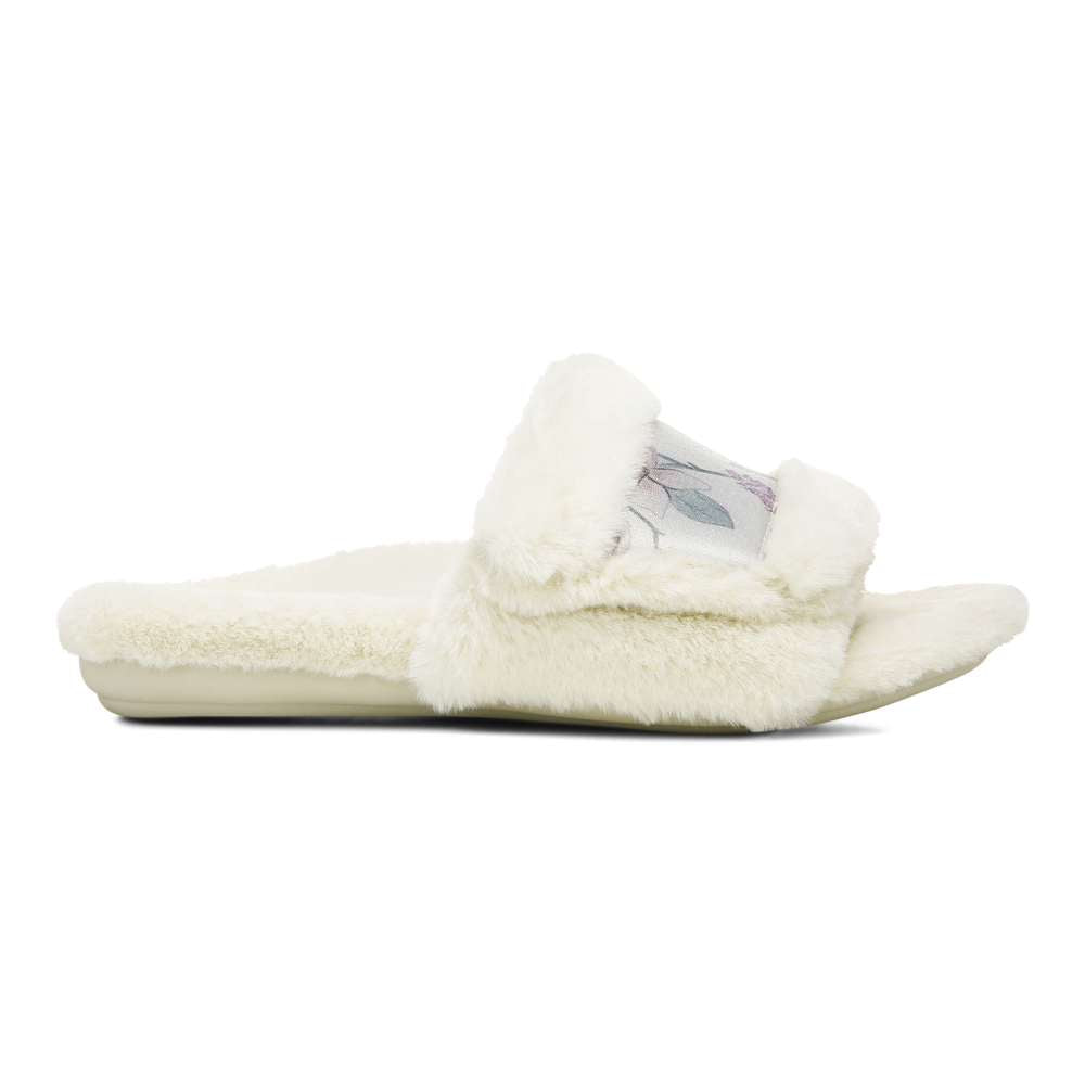 Erma Slipper - Cream Botanical
