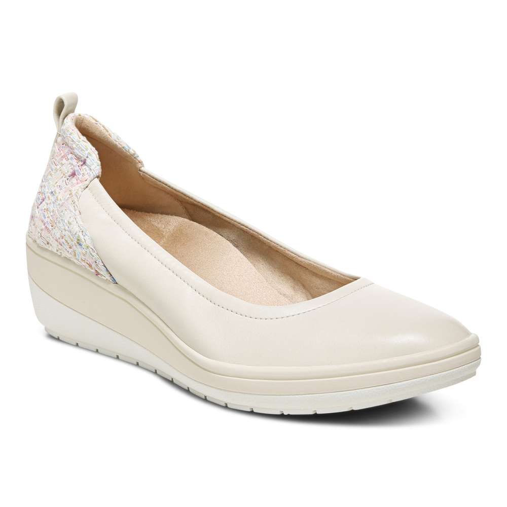 Jacey Wedge - Cream