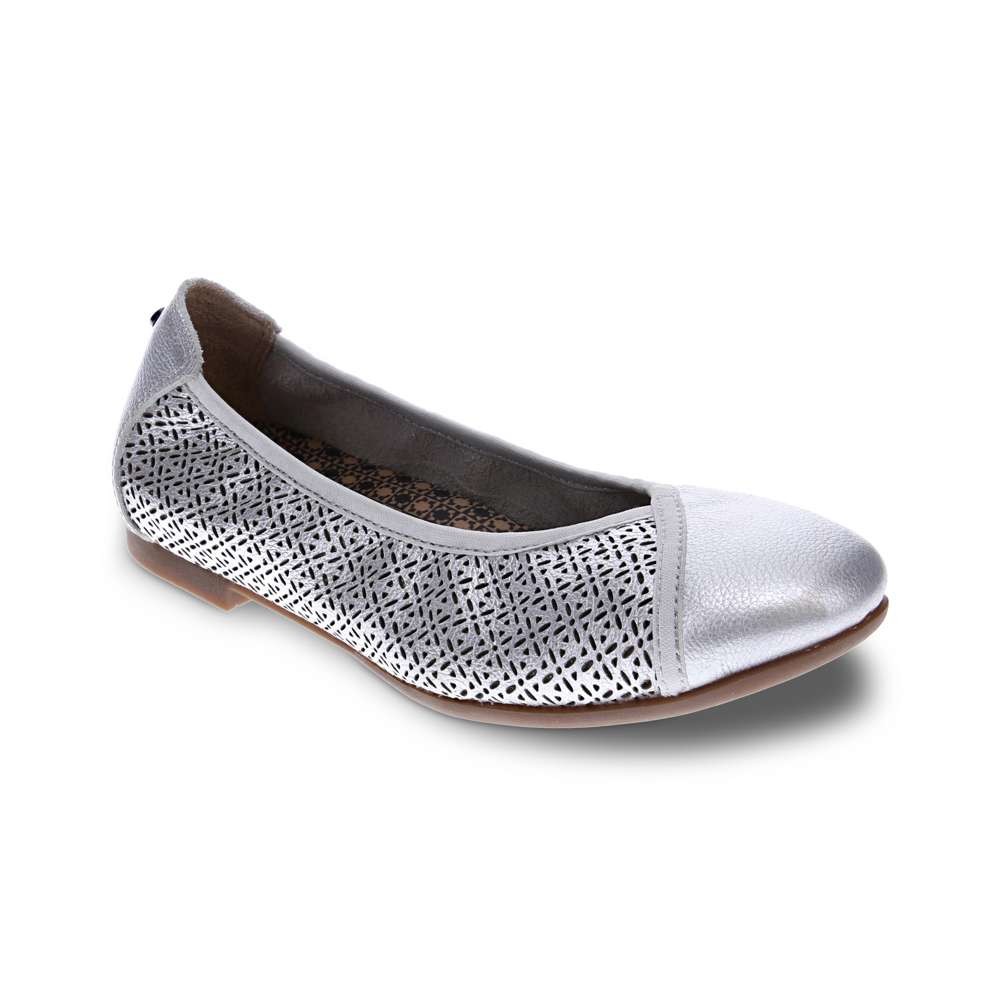 Nairobi Ballet - Pearl