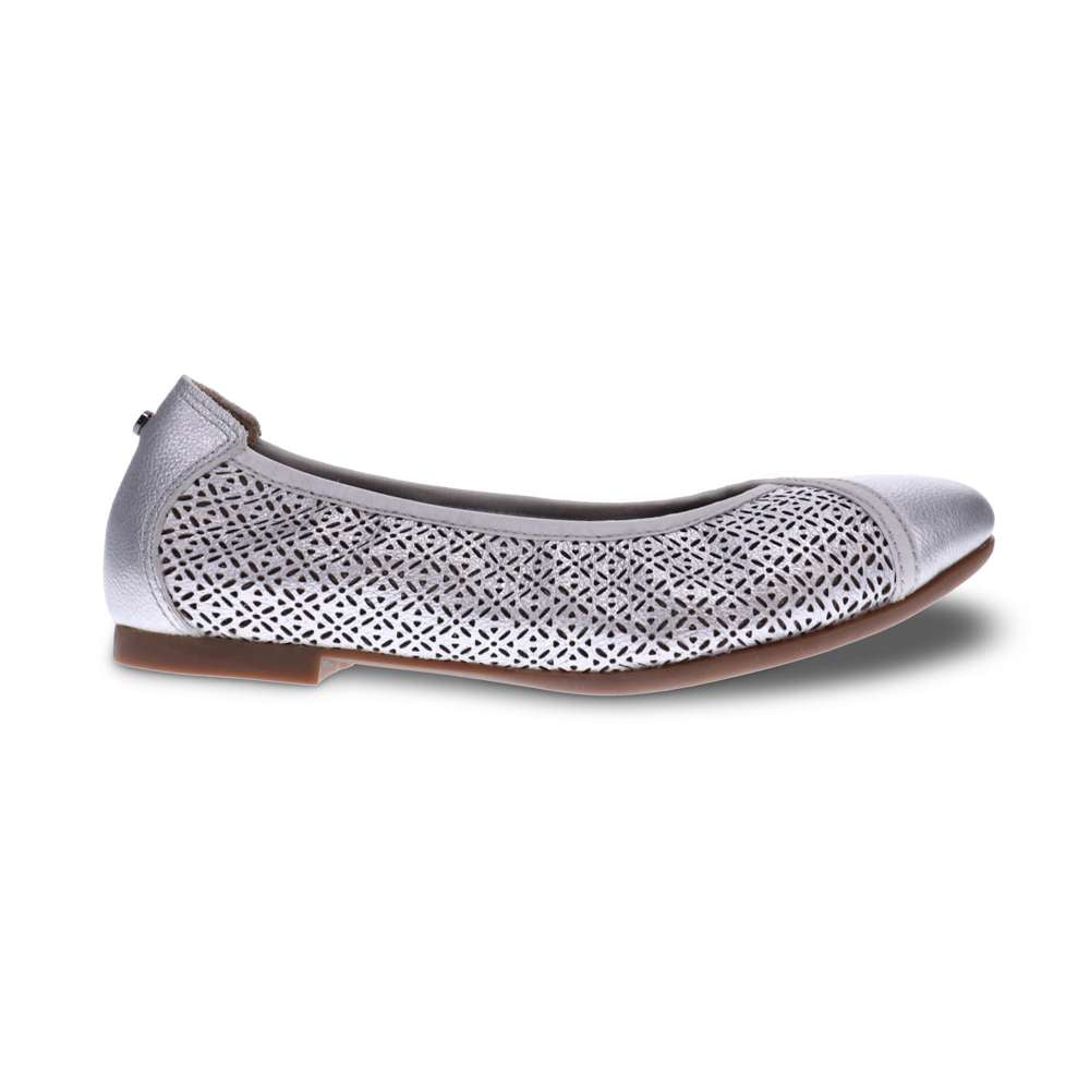 Nairobi Ballet - Pearl