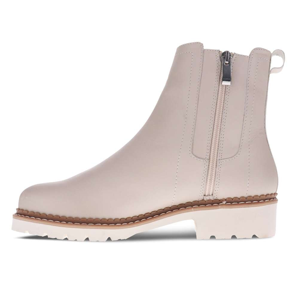 Polly Zip Boot - Off White