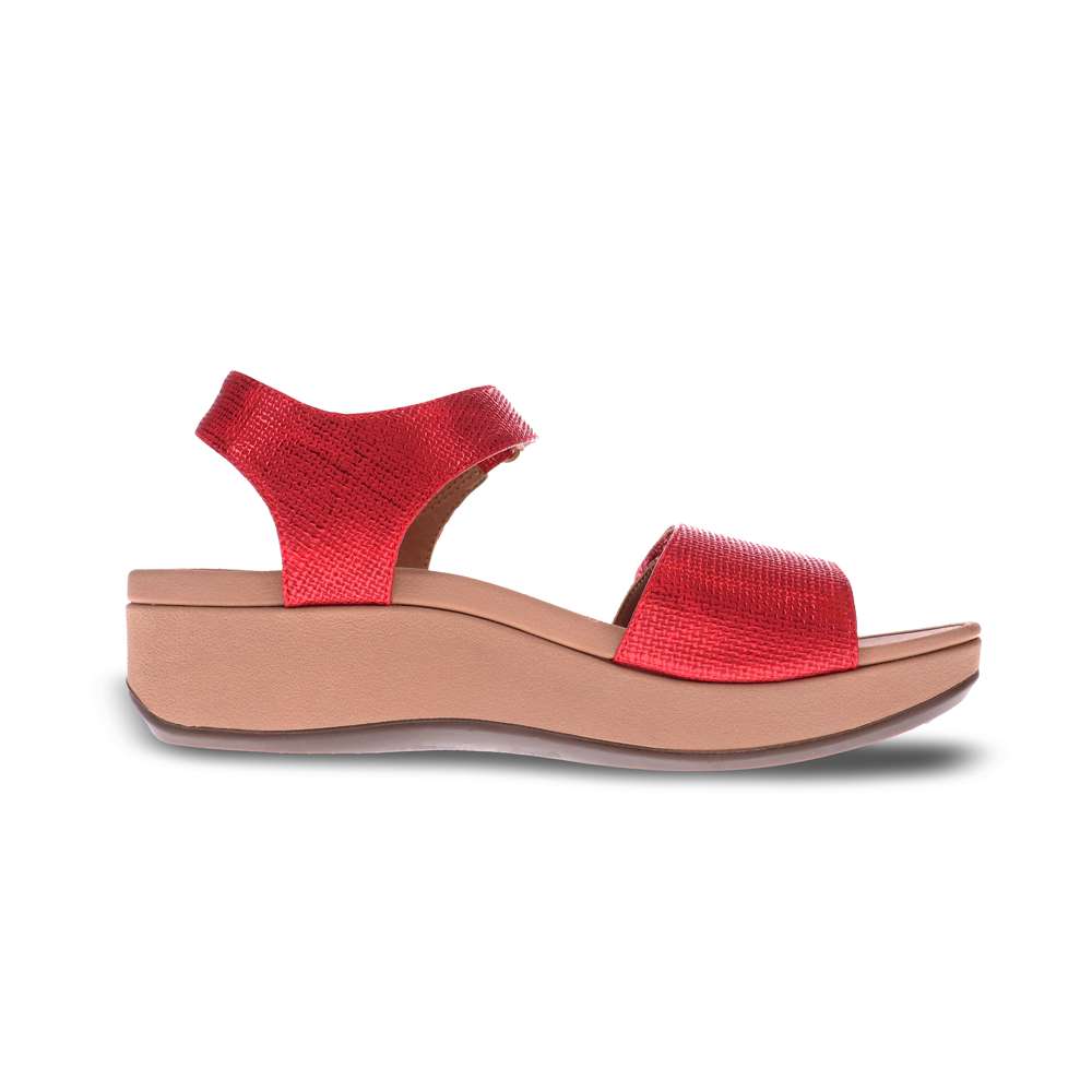 Raz Metallic Wedge Sandal - Cherry