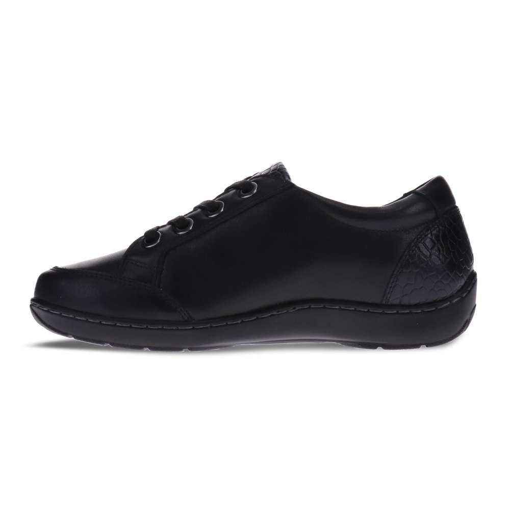 Wombat Lace-Up - Black
