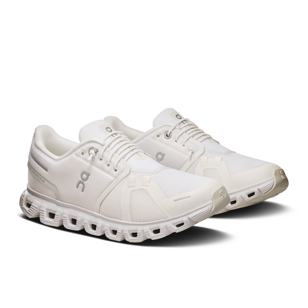 On Running Women's Cloud 6 All White