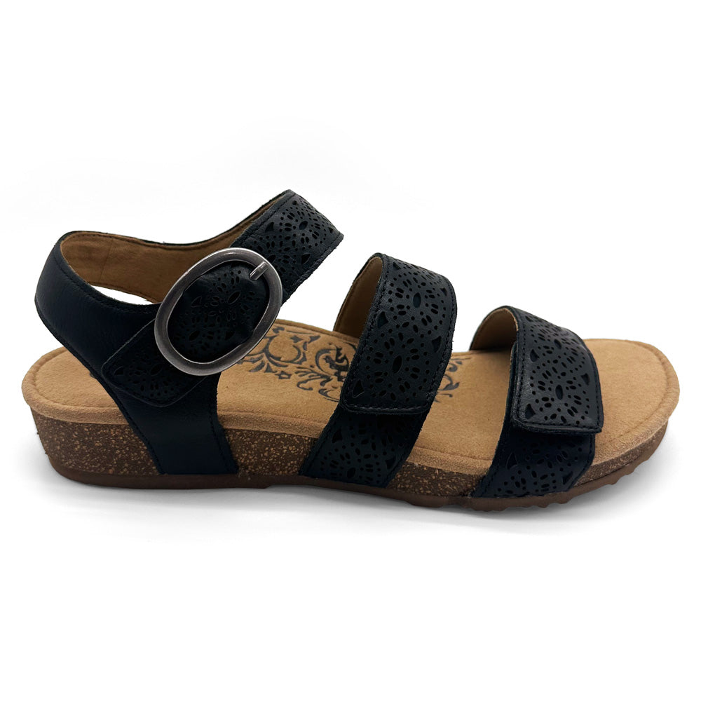 Aetrex Women's Lilly Black Cutout