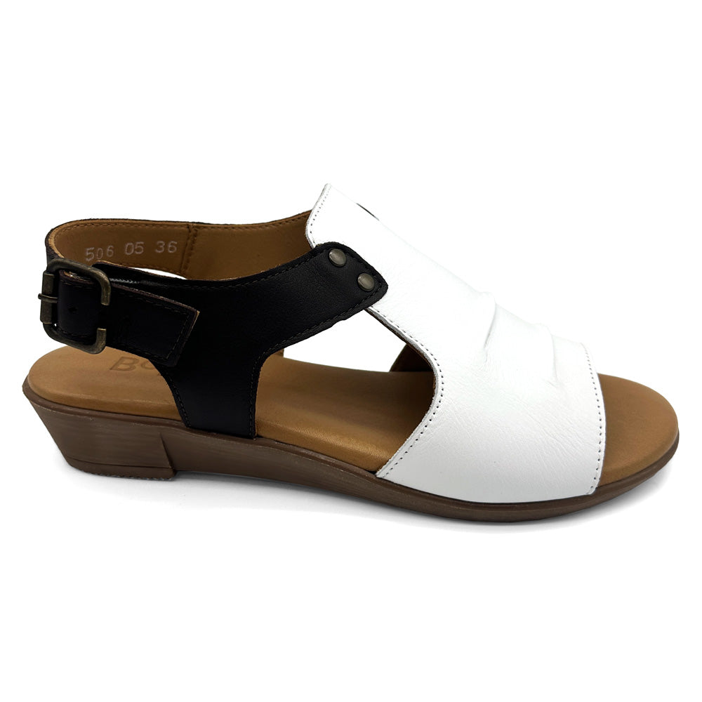 Bonnii Women's Aces Chocolate White Leather