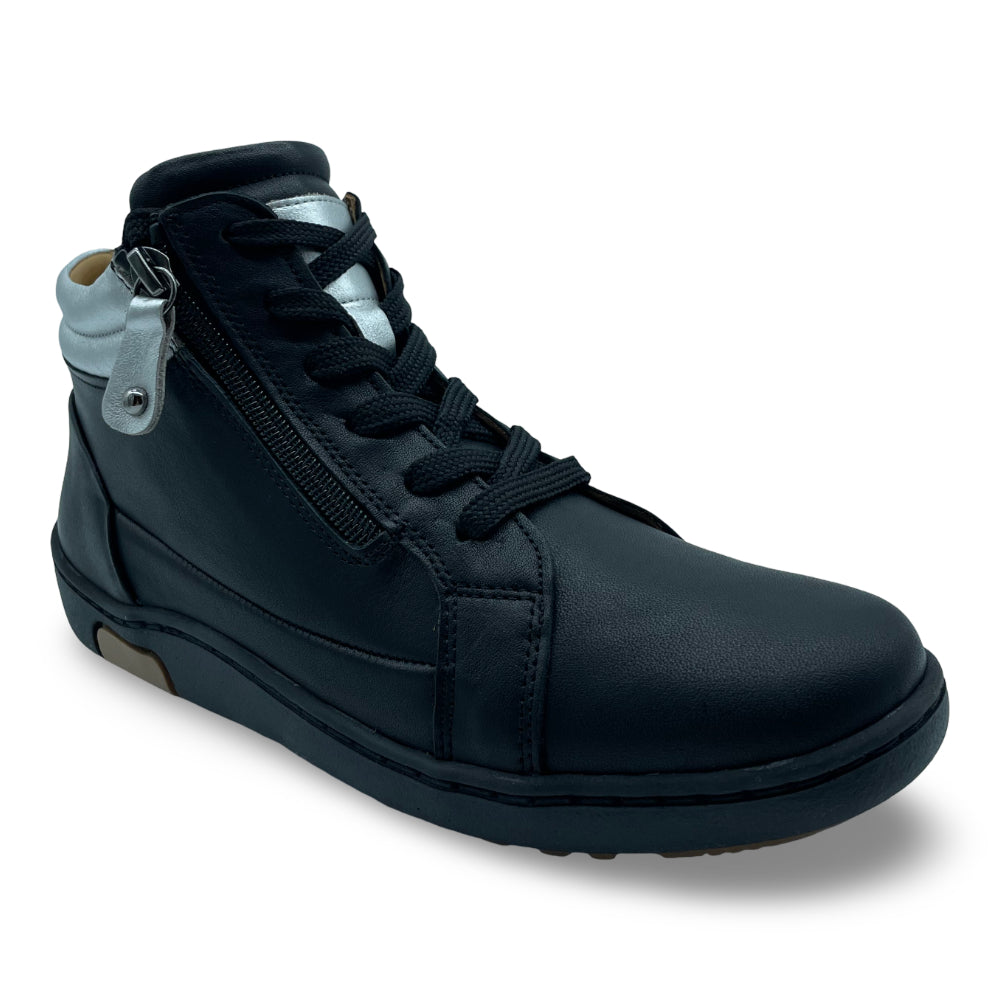 Bonnii Women's Amanda Black Leather