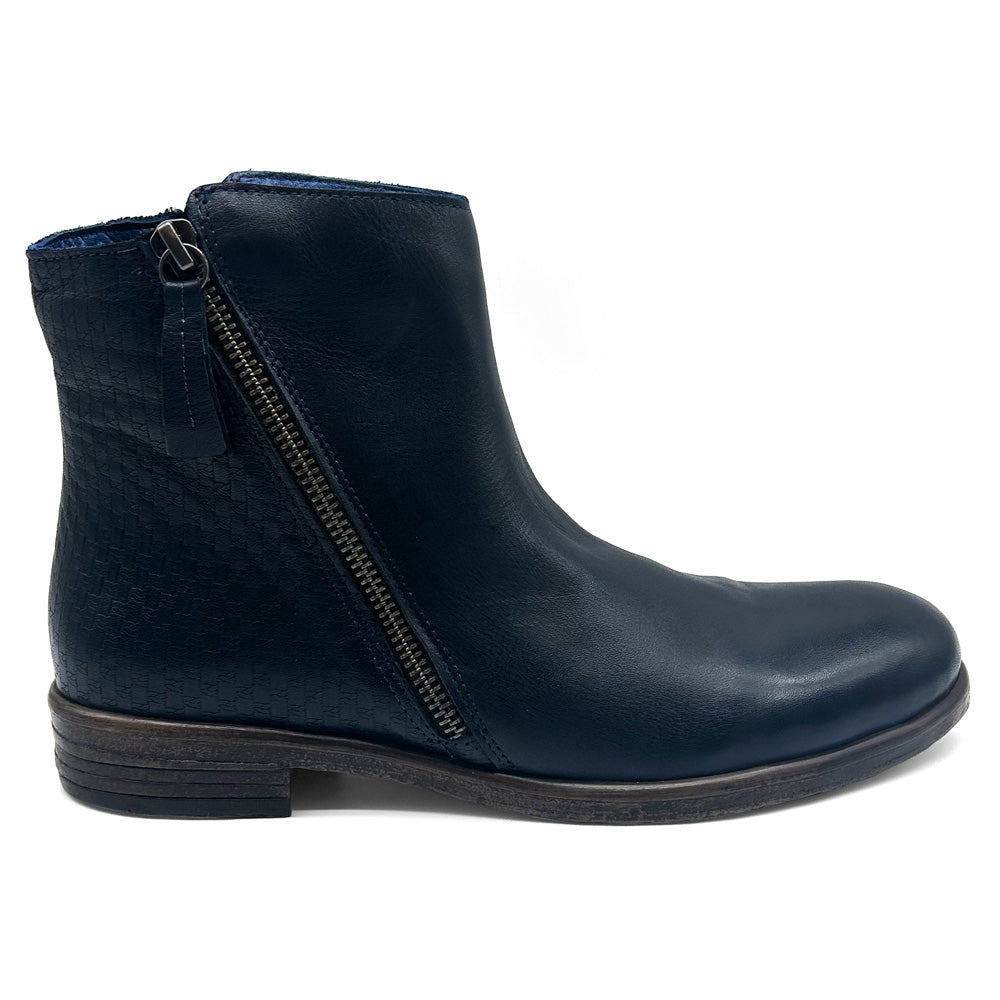 Bueno Women's Bowie Navy