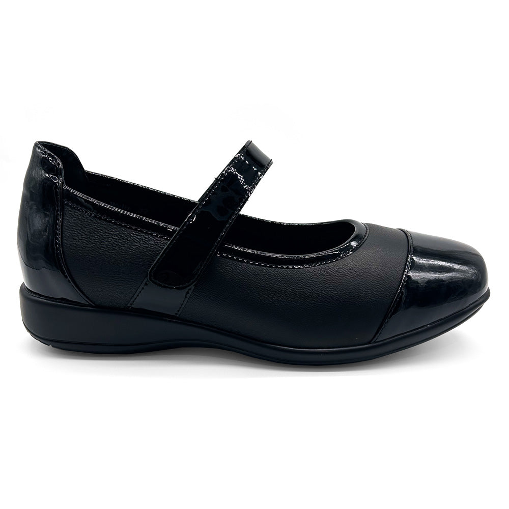 Klouds Women's Wylie XW Black Patent