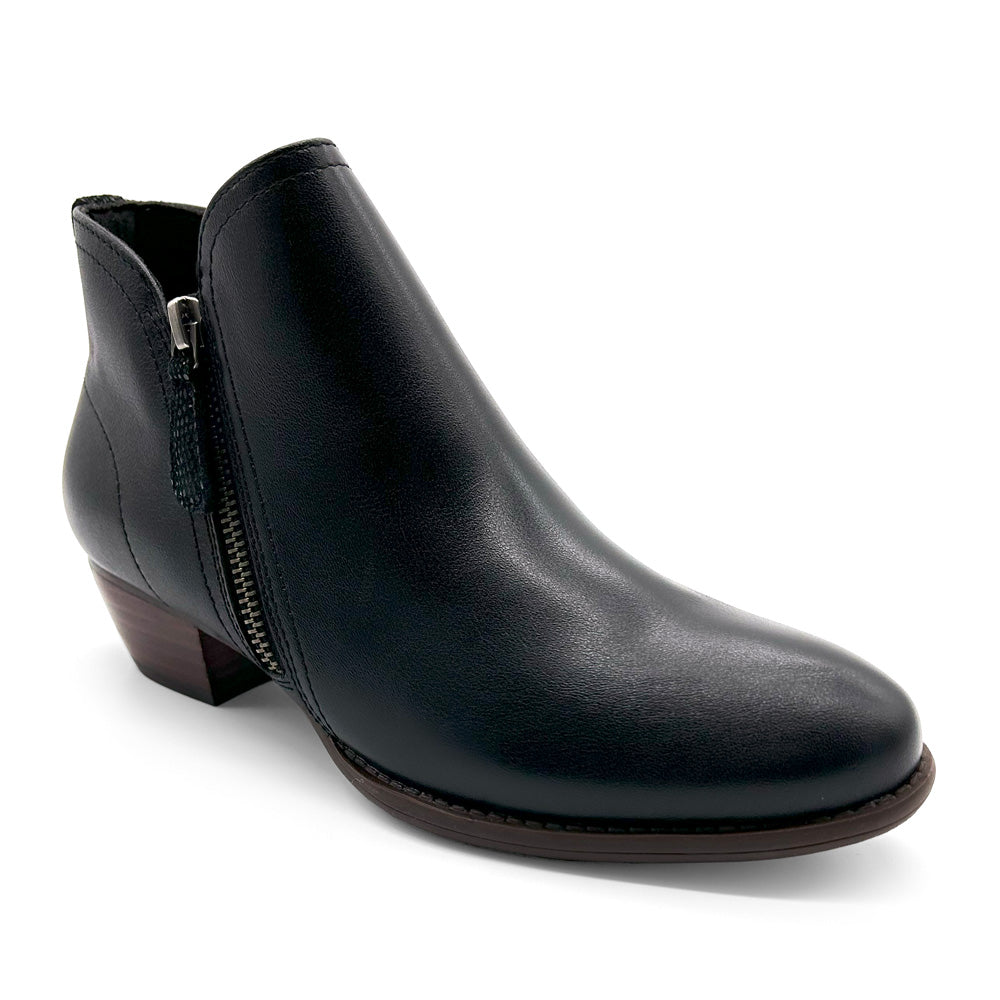 Revere Women's Delta Black French Wide