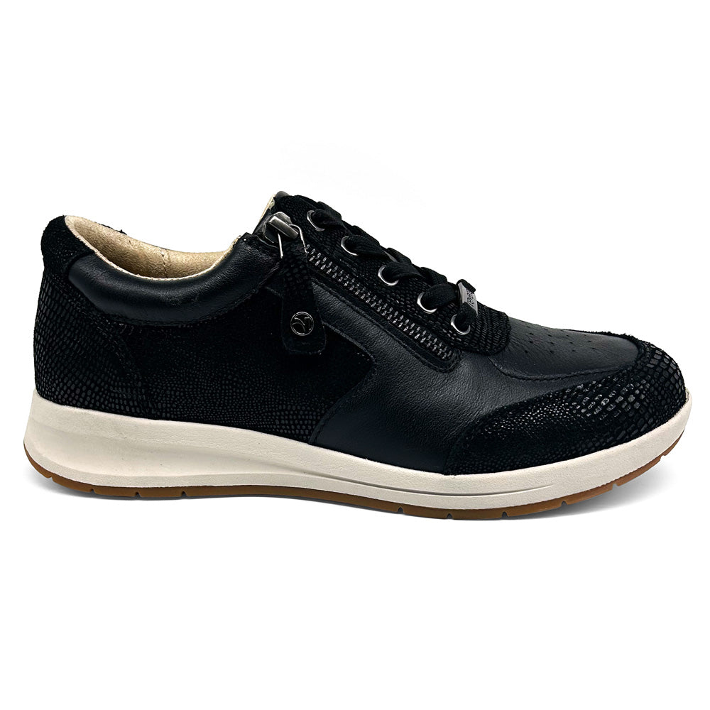 Revere Women's Boston Wide Black/Lizard Punched