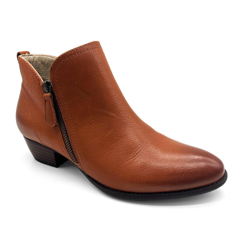 Revere Women's Delta Cognac Wide