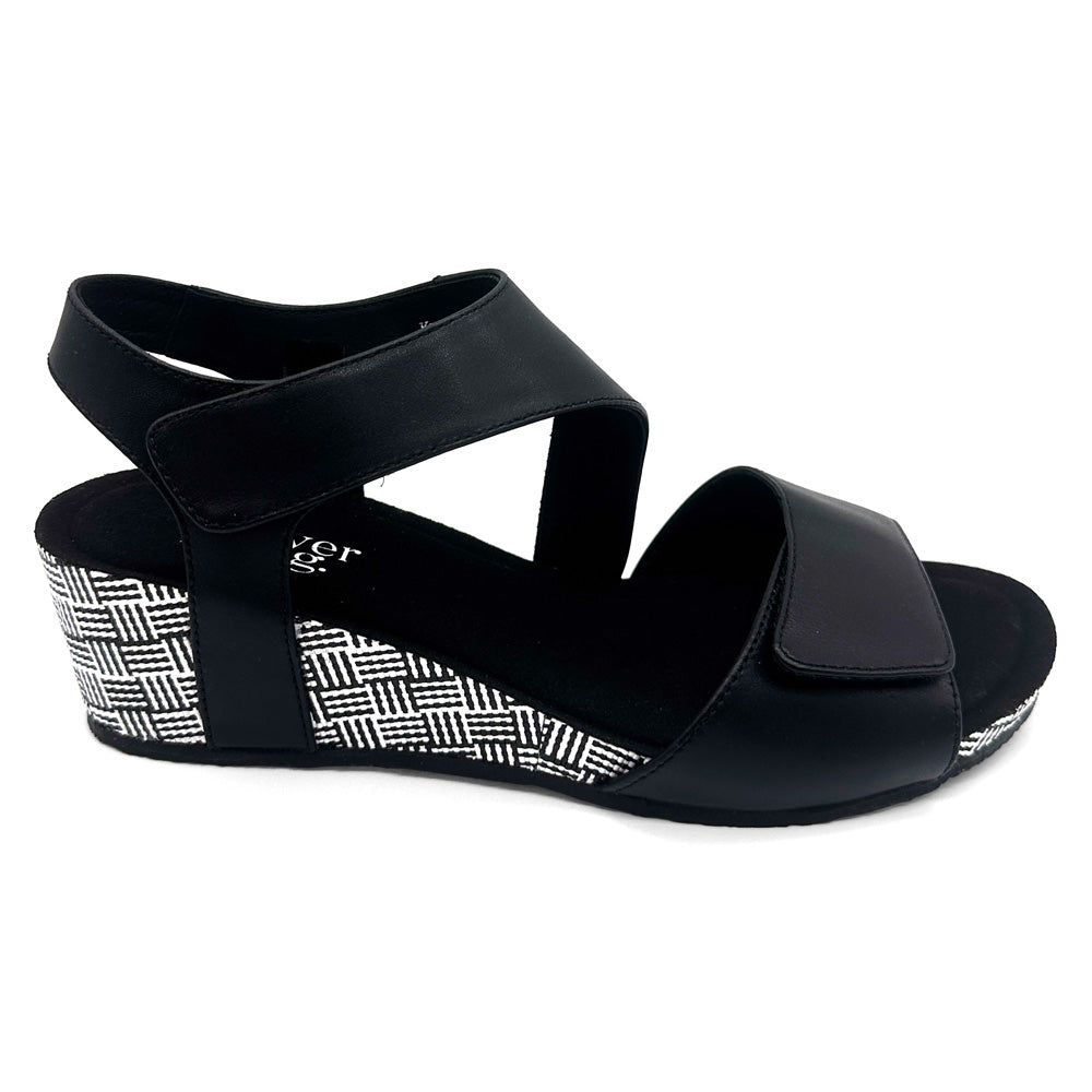 Silver Lining Women's Kyra Wrap Black