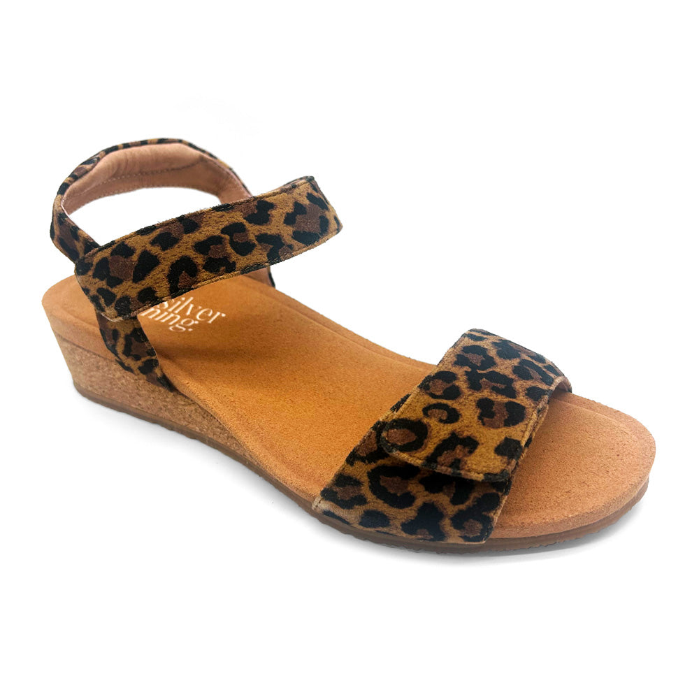 Silver Lining Women's Uptown Leopard